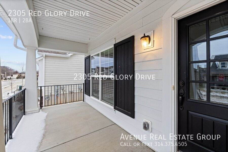 2305 Red Glory Dr - Photo 2 of 43