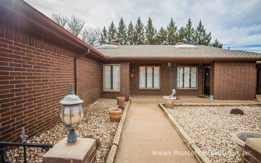 3311 79th St #A - Photo 3 of 39