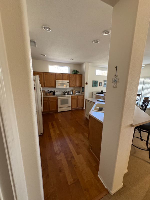 15042 W Cactus Ridge Way - Photo 5 of 33