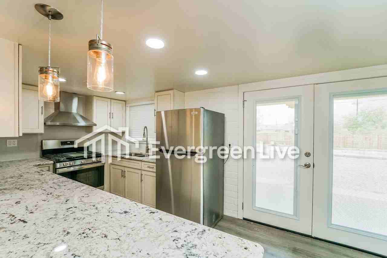 1902 E Hidalgo Vista - Photo 6 of 21
