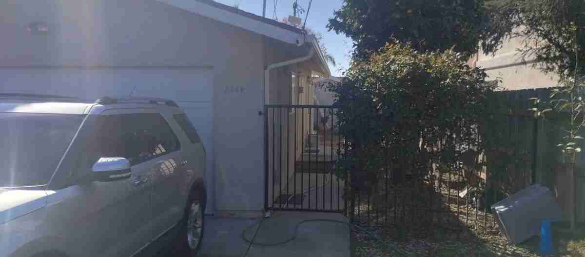 2449 Beach St - Photo 3 of 3