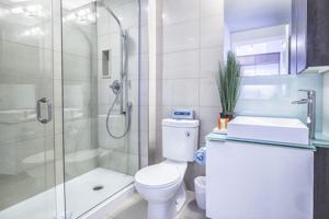 featured image of 300 Front St W