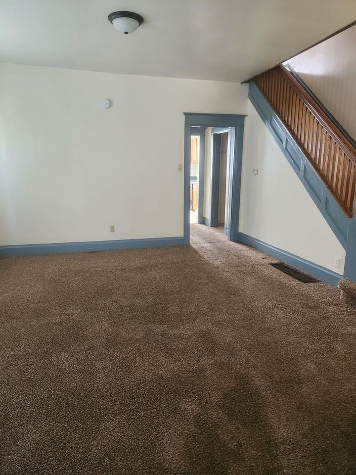 448 Lasselle St - Photo 2 of 14