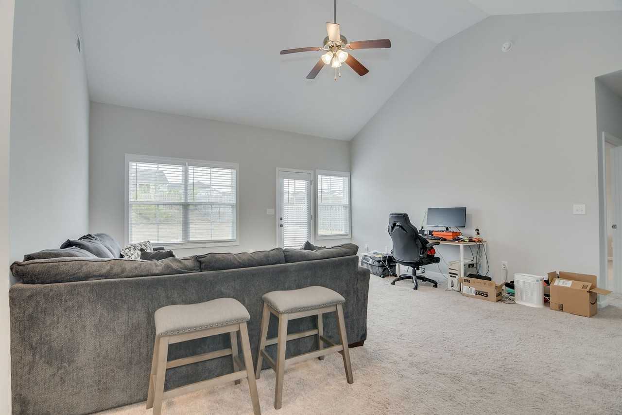 337 Koweta Way - Photo 6 of 25