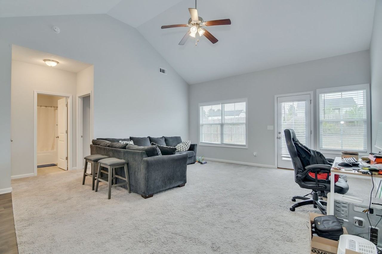 337 Koweta Way - Photo 7 of 25