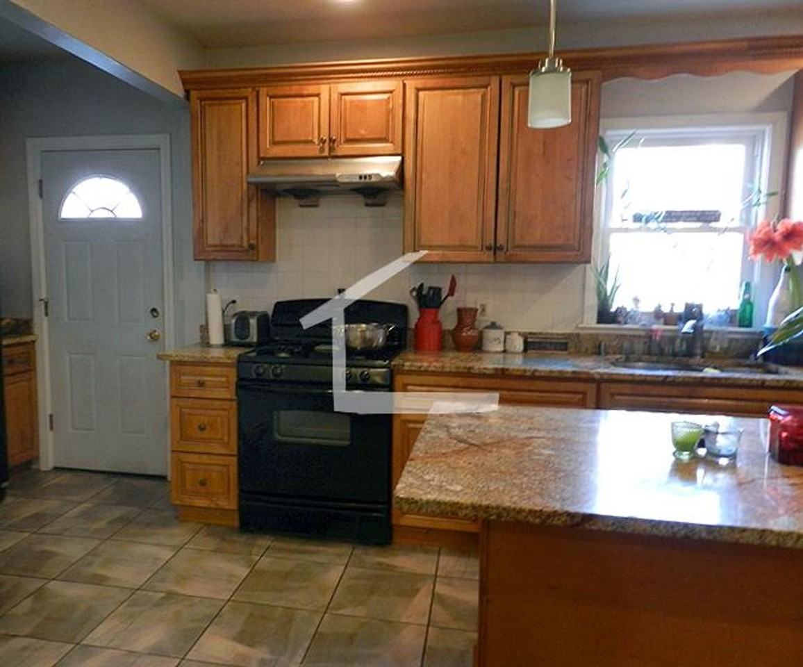 26 Long Ave - Photo 3 of 12