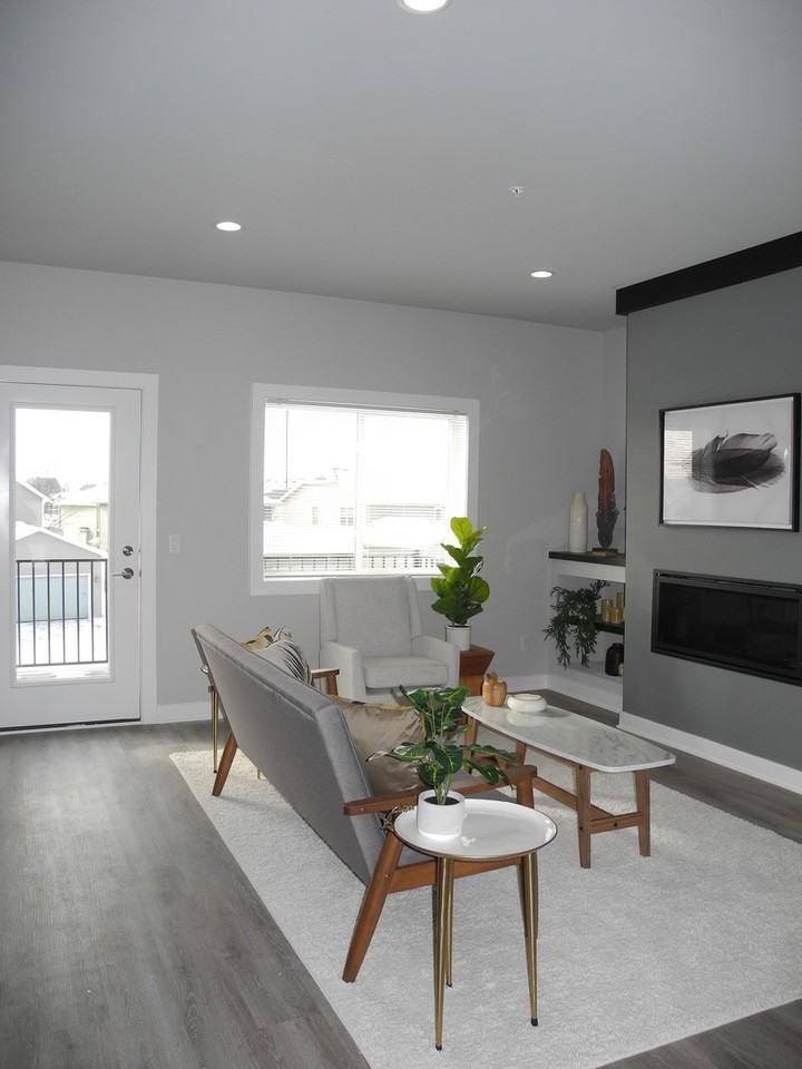 301 Cross Oak Drive #7 - Photo 3 of 19