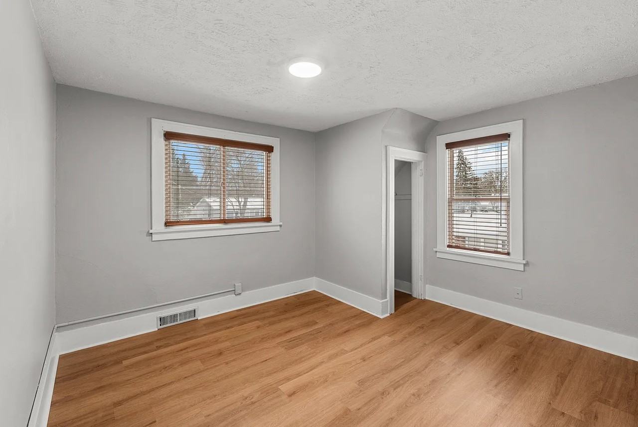 2031 Wyoming Ave Sw #NA - Photo 6 of 19