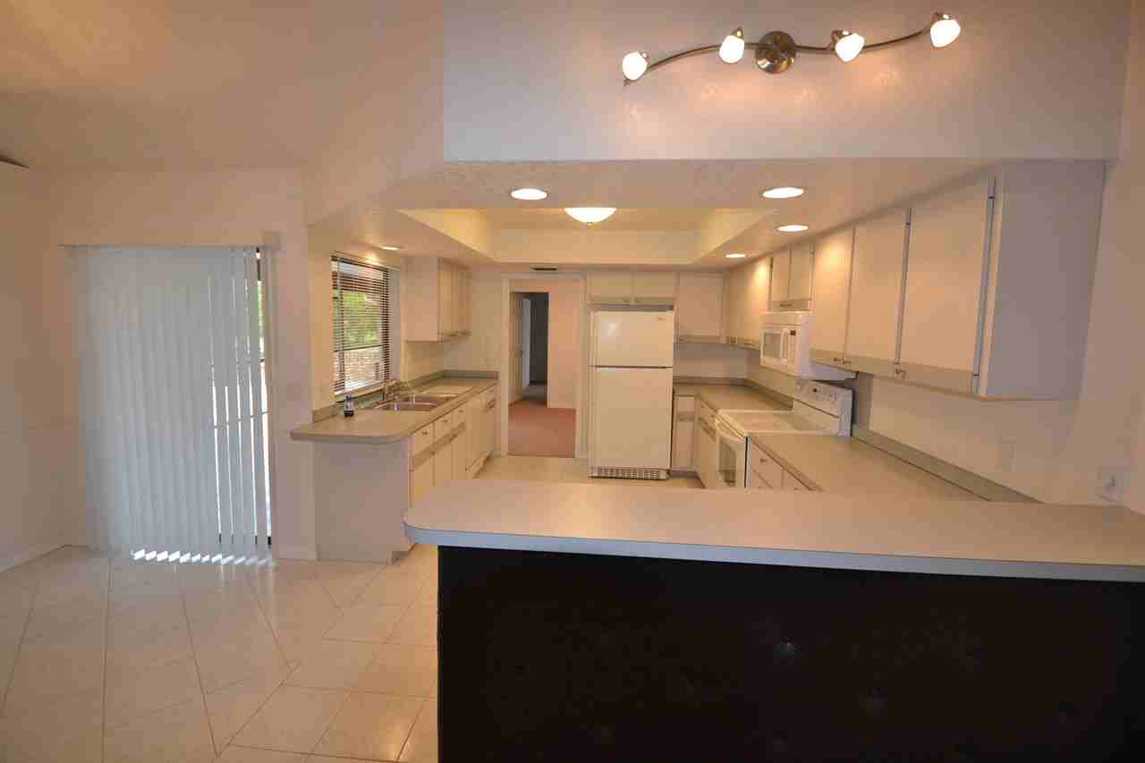 516 Beal St NW - Photo 3 of 5