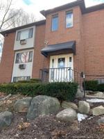 featured image of 211 Highland Avenue #1B