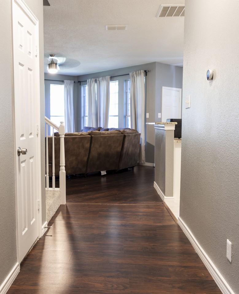 9805 Cliffside Dr #NA - Photo 4 of 20