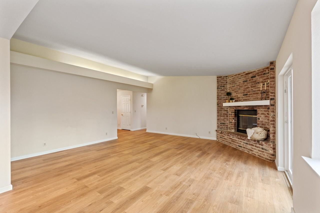 3642 Larkspur Ln #NA - Photo 7 of 40