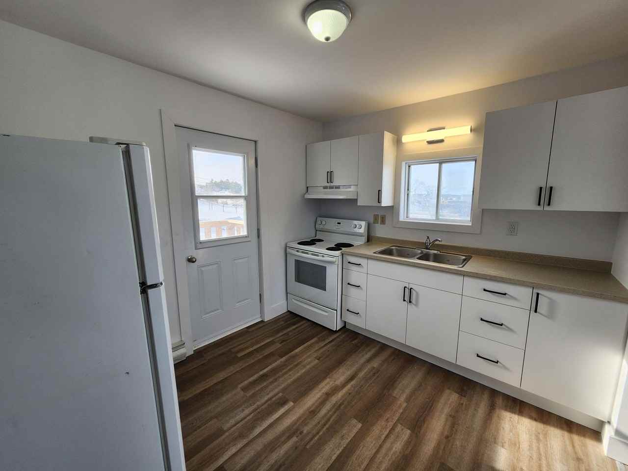 412 Prince St #412-2