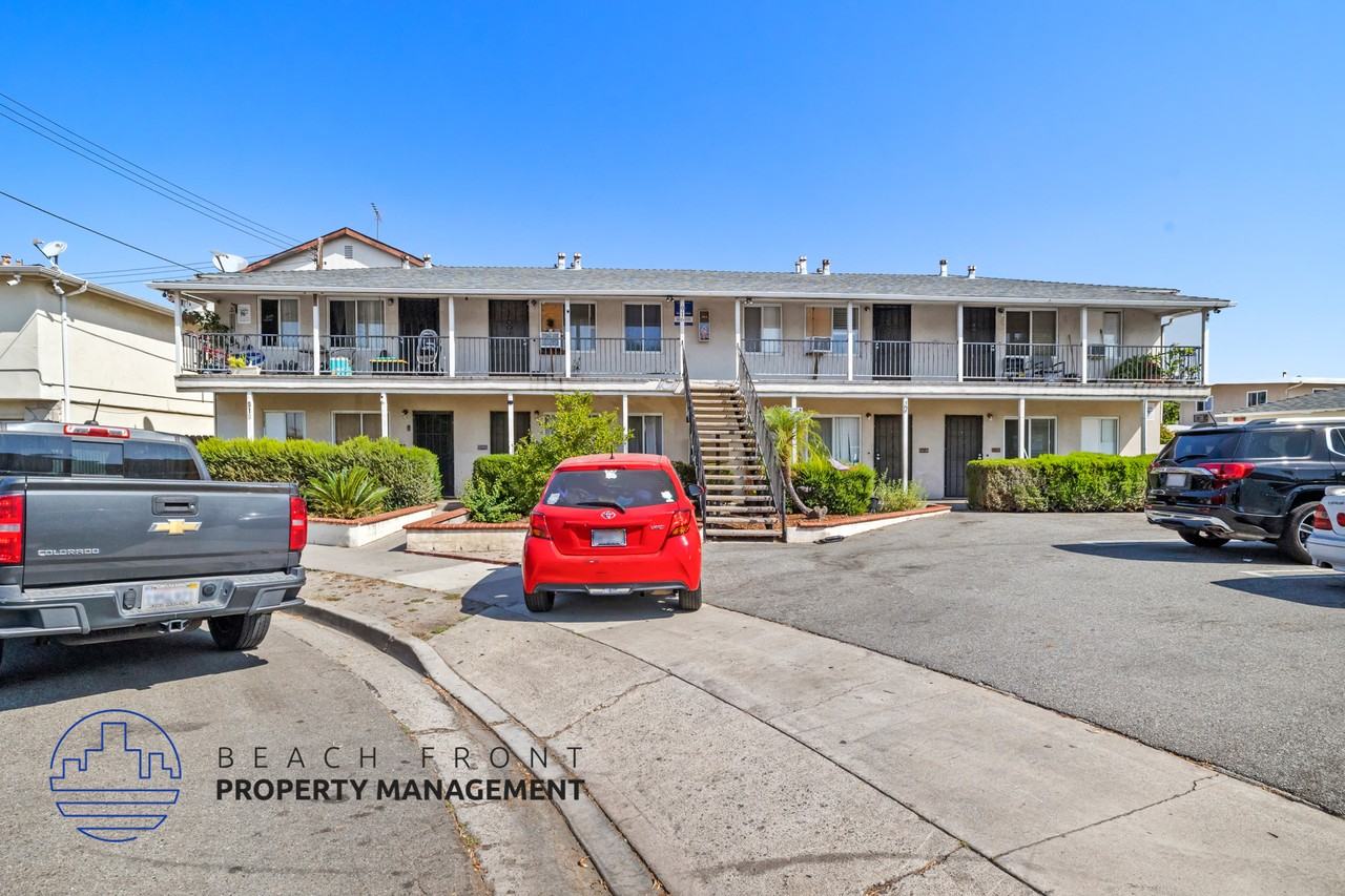 916 S. Cambridge St. - Photo 2 of 11