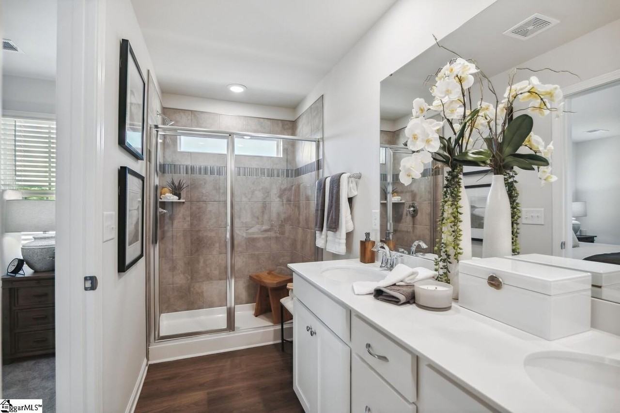 Kinbrace Ct #C1 - Photo 7 of 9