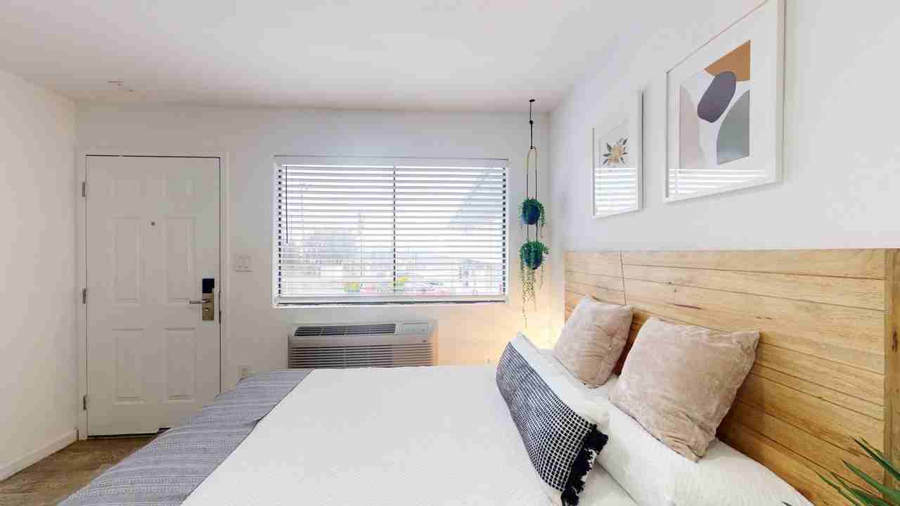 Sohana Apartments - Photo 7 of 57