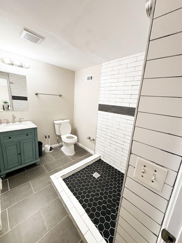 Heatherwood Ln - Photo 7 of 19