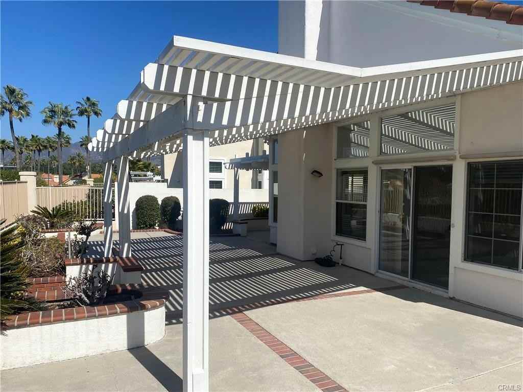 21485 Miramar - Photo 2 of 8