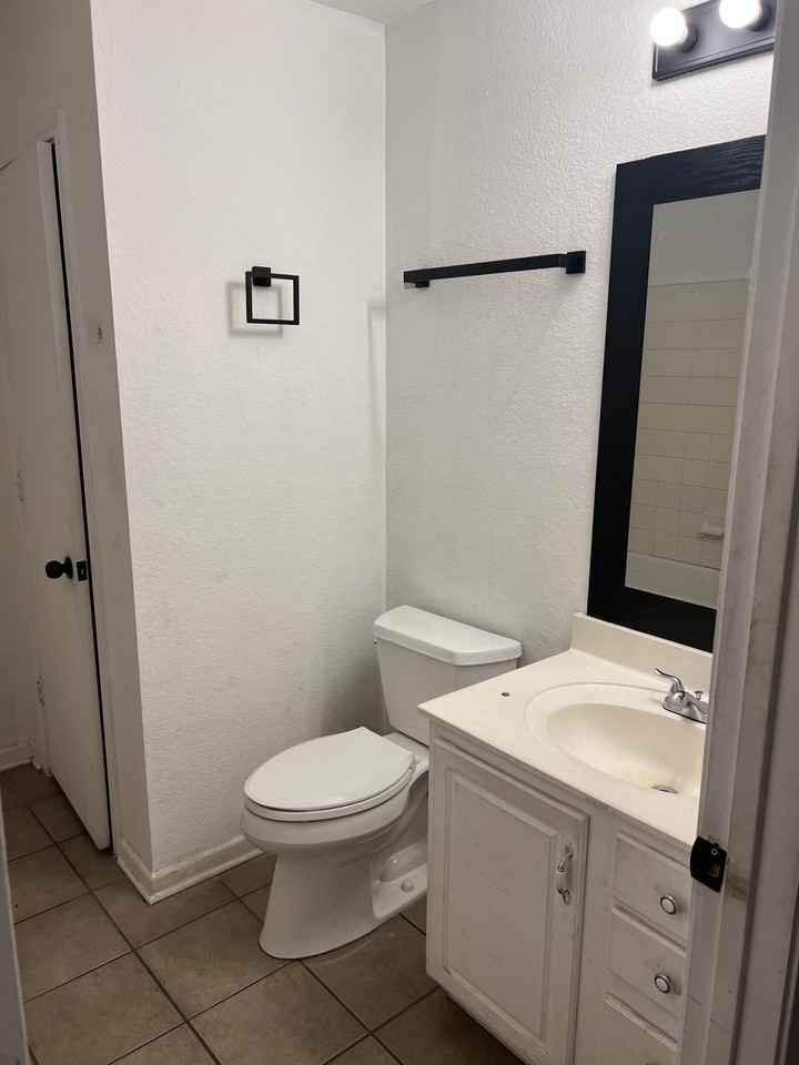 13401 Sea Biscuit Drive - Photo 3 of 4