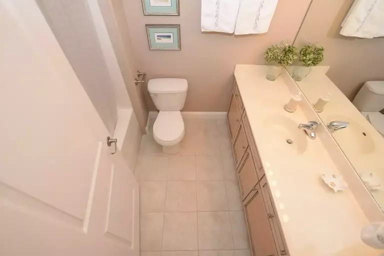 3435 Hillsdale St #210 - Photo 3 of 6