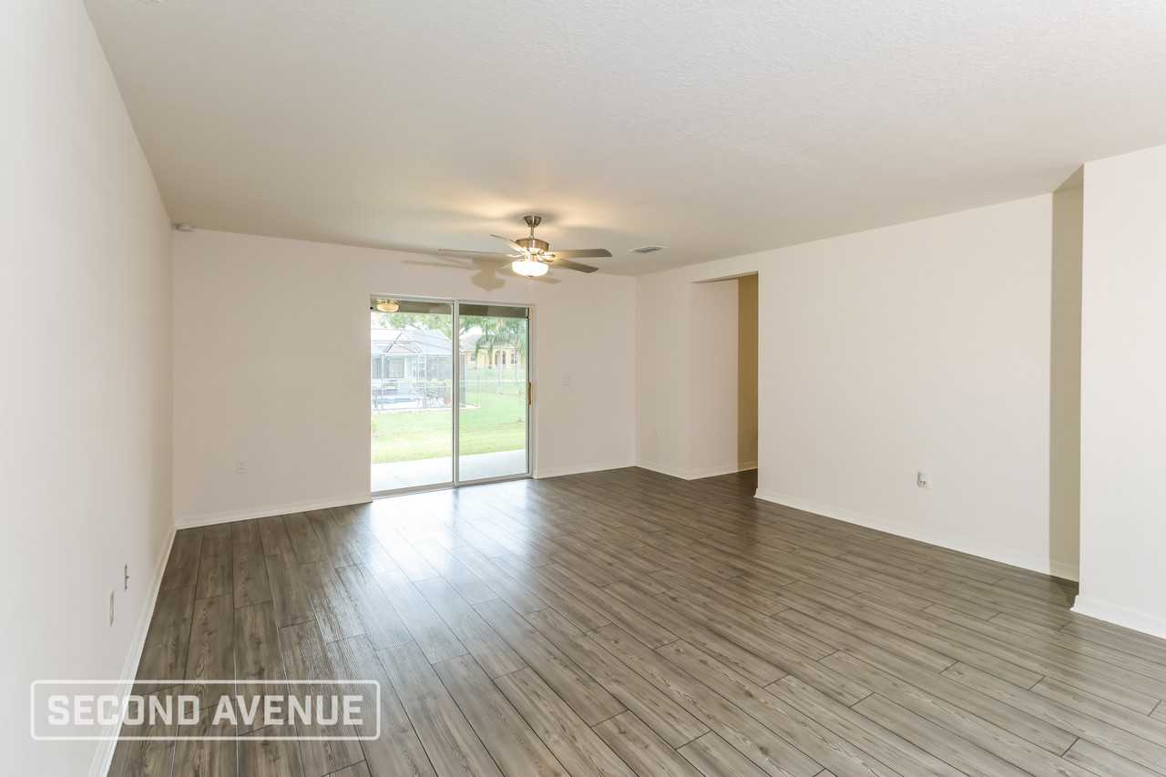 510 Gregory St Se - Photo 7 of 26