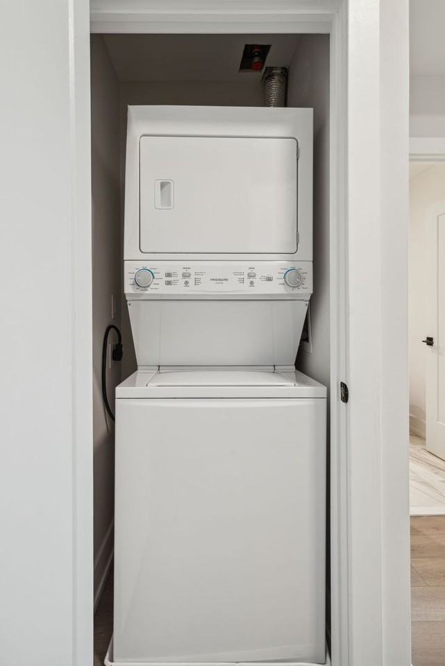 The Dally - Photo 3 of 50