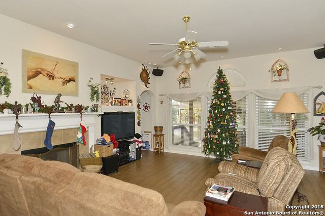 444 Lantana Mesa - Photo 3 of 25