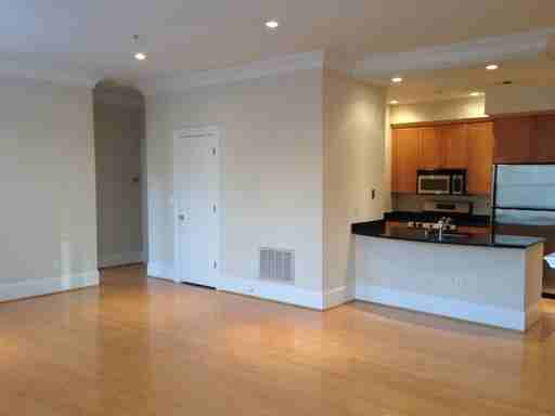 The Regent - Photo 3 of 34