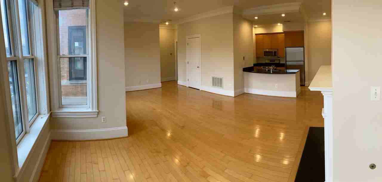 The Regent - Photo 7 of 34