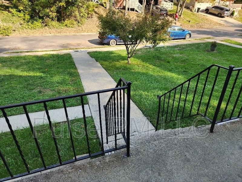 58 Tower Hill Rd - Photo 4 of 24