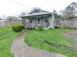 featured image of 5605 Wesconnett Blvd