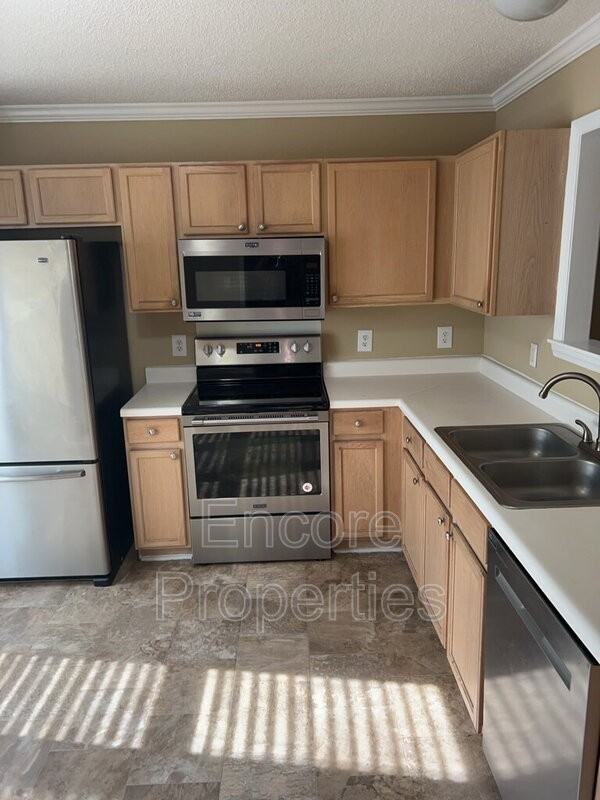 4415 Antique Ln - Photo 2 of 7