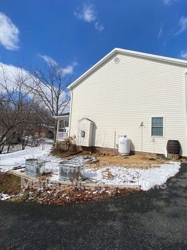 1773 Shutterlee Mill Rd #A - Photo 6 of 41
