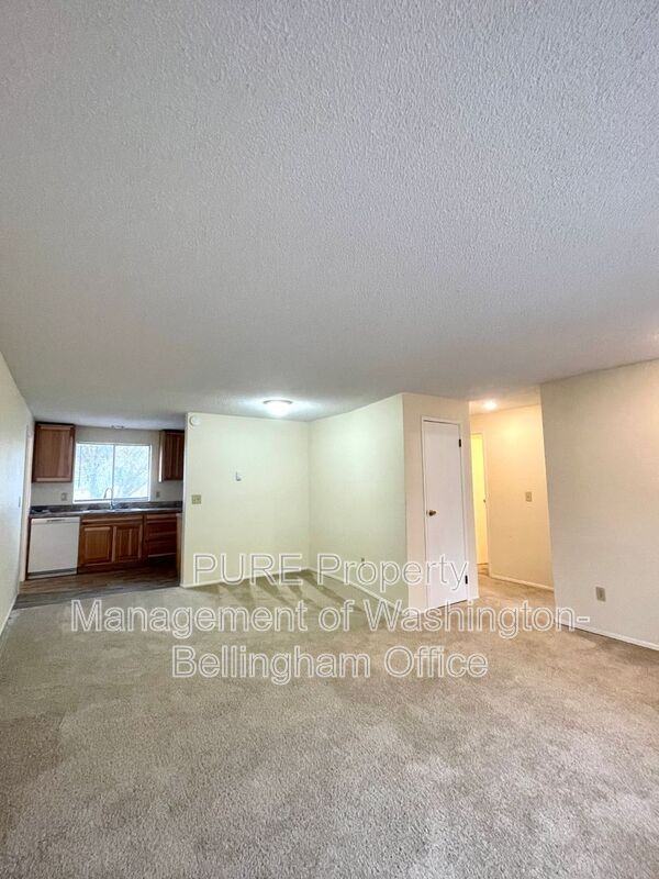 9176 Rainbow Ln #B - Photo 2 of 26