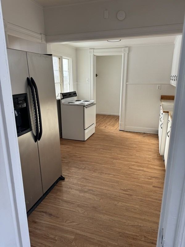 136 S Orchard St #1 - Photo 7 of 10