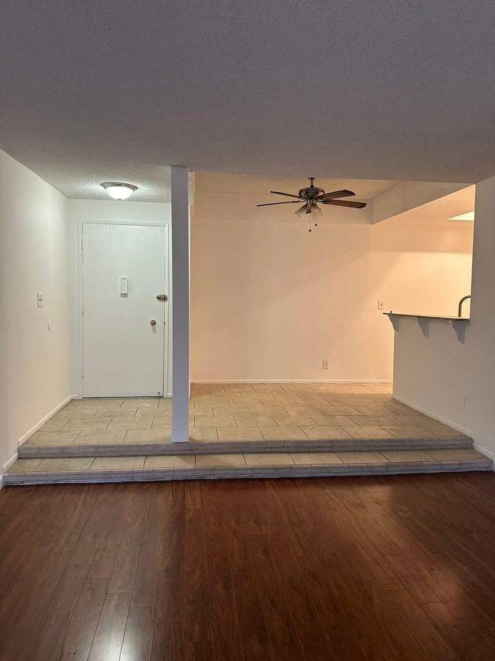 k820 - Photo 7 of 24