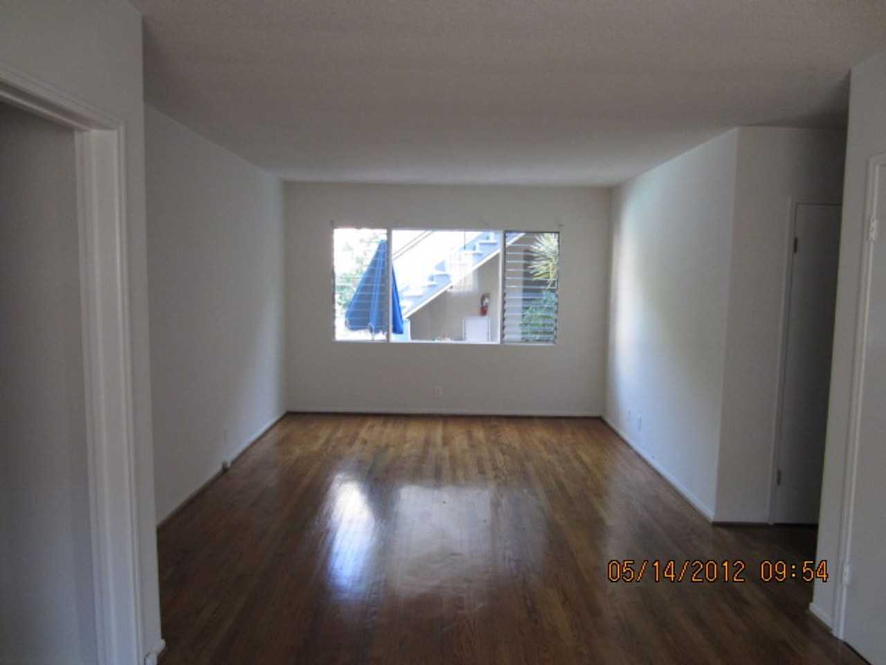 1435 N Fairfax Ave - Photo 4 of 14