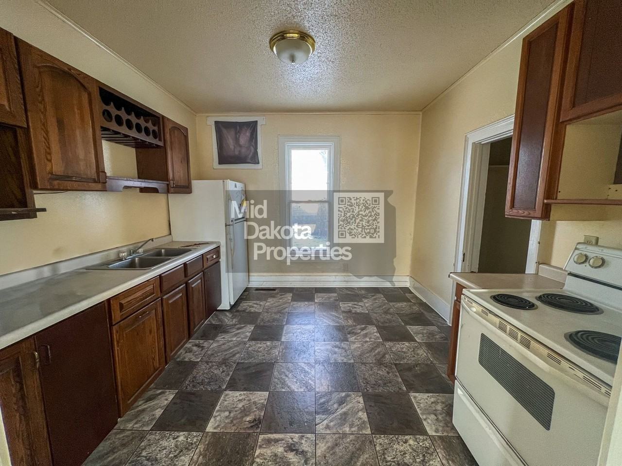 515 E Hanson Ave - Photo 6 of 18