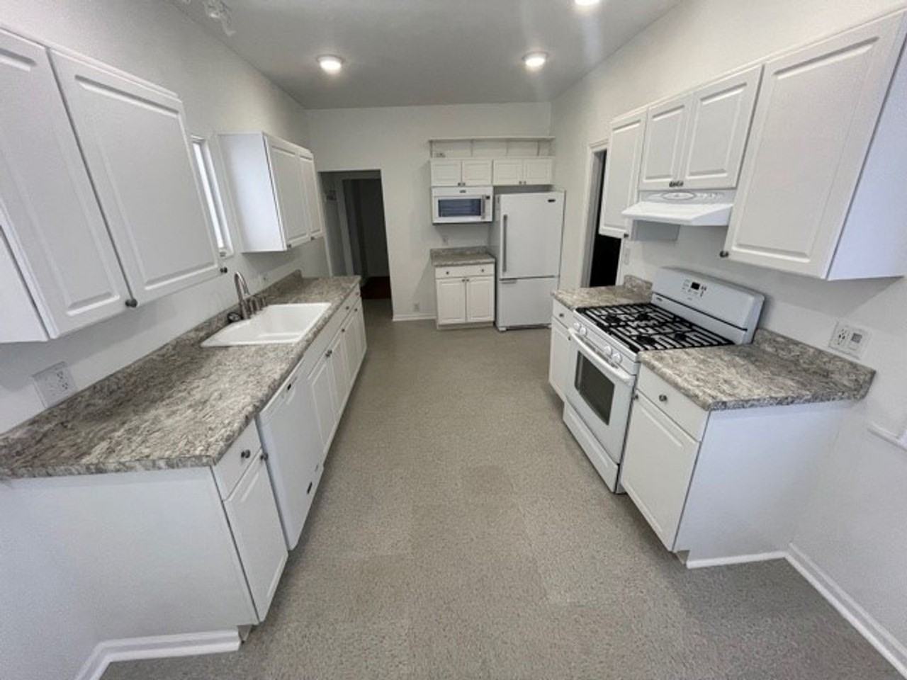 4035 Kessler Boulevard East Dr - Photo 3 of 14