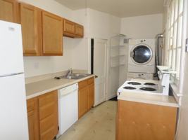 featured image of 814 Leavenworth Street