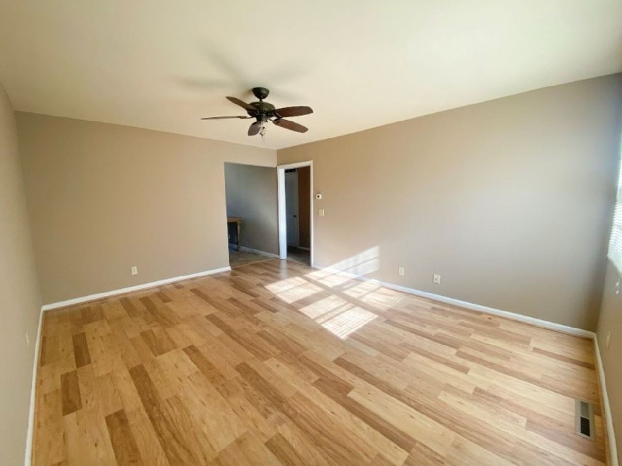 719 Diebler Pl - Photo 2 of 12