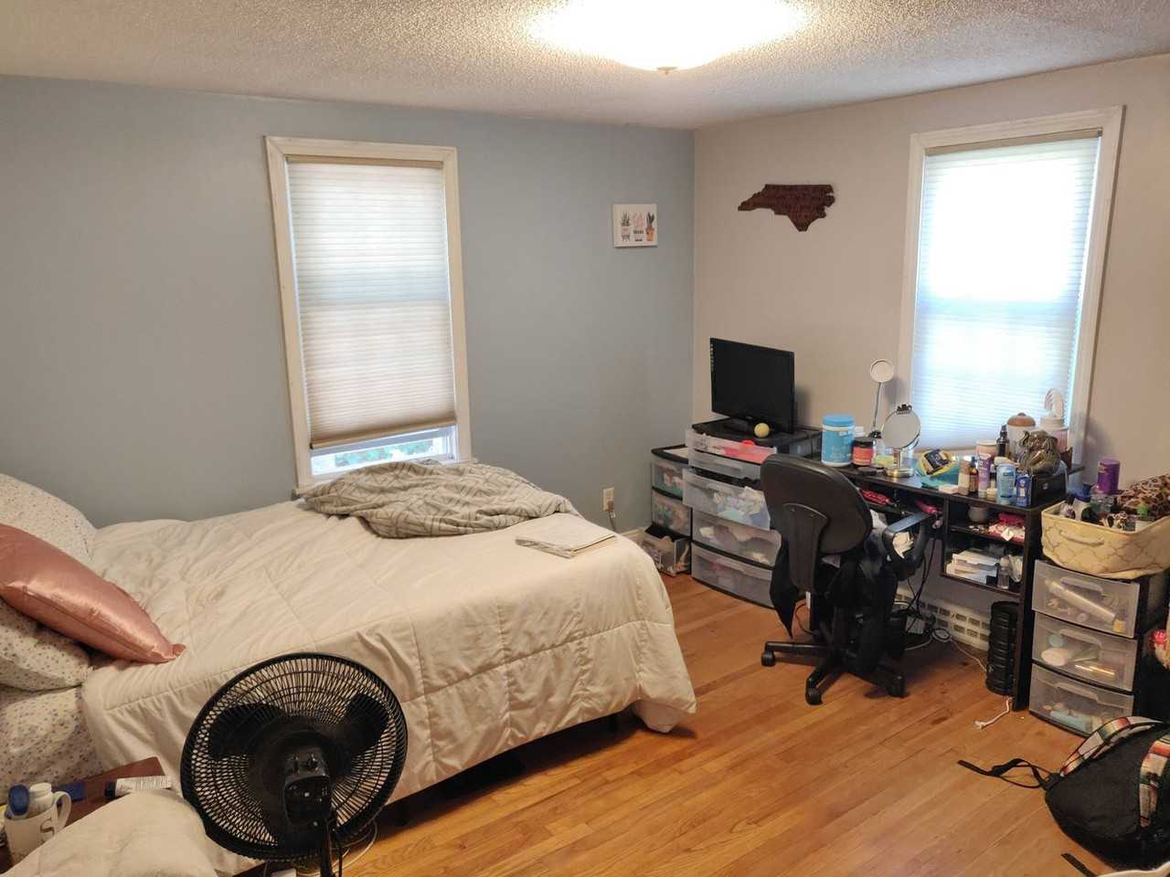 57 Brewster Street - Photo 5 of 29