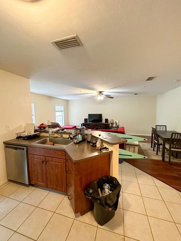 4215 Sw 31st Dr - Photo 5 of 23