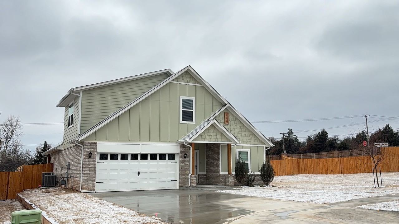 4300 Ne 123rd St - Photo 2 of 31