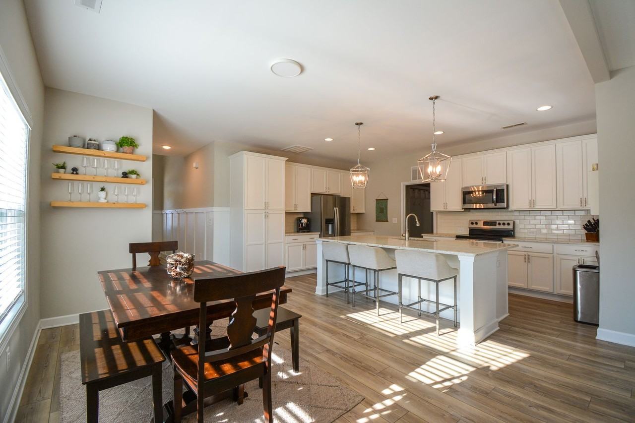 400 Anchor Hitch Ct - Photo 7 of 28