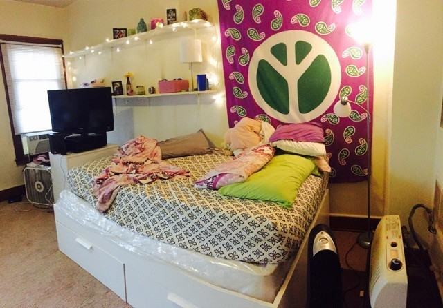 9 West State Uptown Apartments - Photo 5 of 13