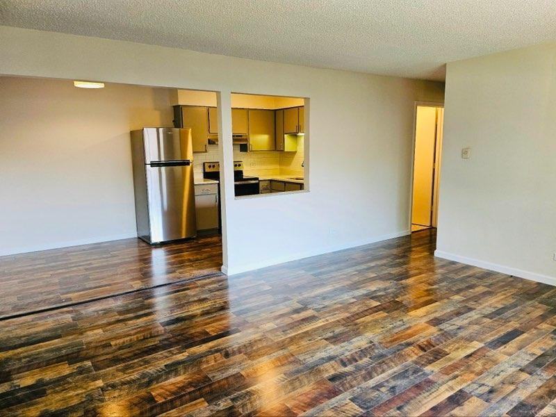 247 North Chicago Ave - Photo 2 of 6