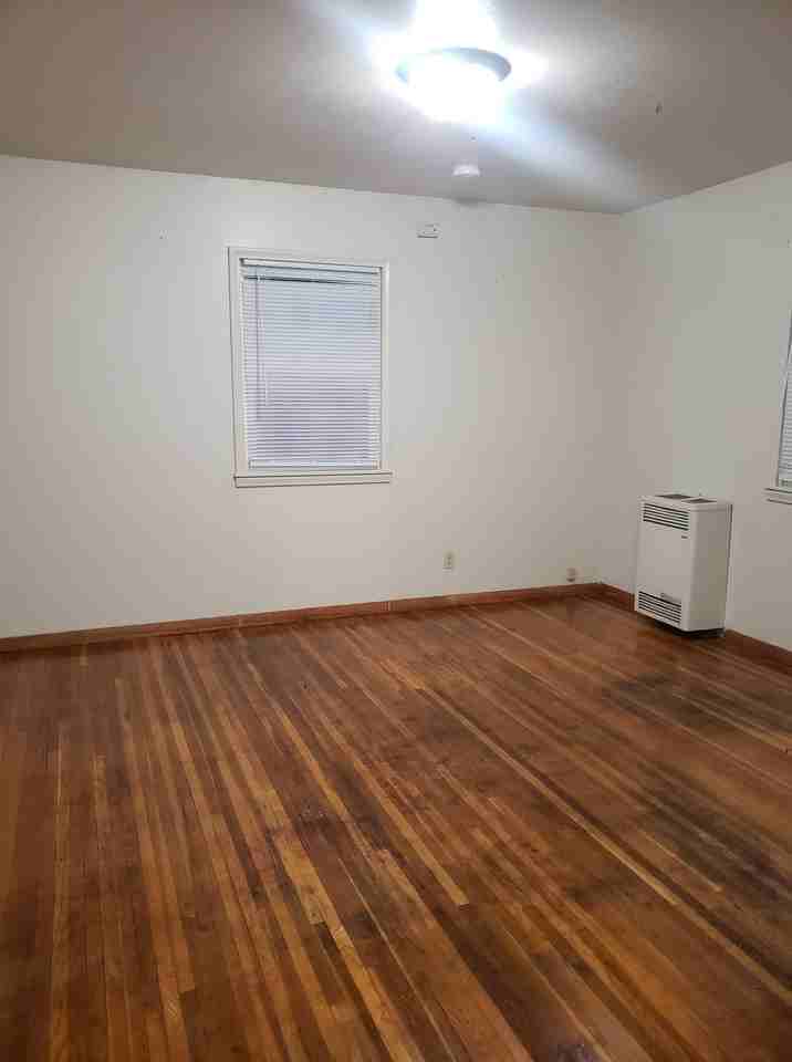 816 Mamie - Photo 3 of 5