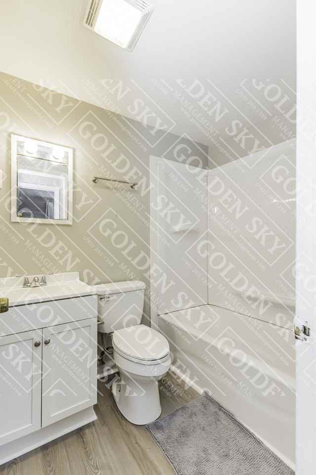 709 South Hutchinson Avenue - Photo 5 of 8