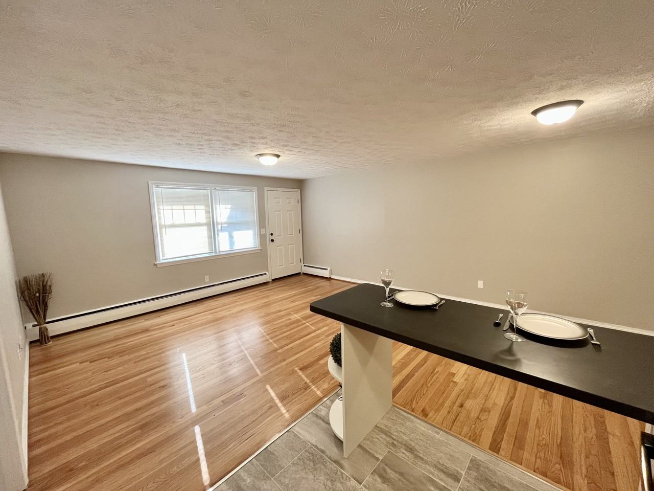 Deer Mountain Apartments - Photo 5 of 9